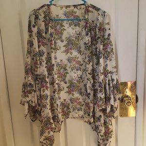 Gimmicks by BKE Kimono